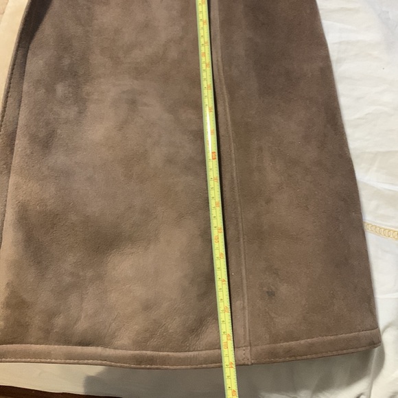 Jeno de Paris Shearling Coat w Genuine Fur Collar - Picture 14 of 16